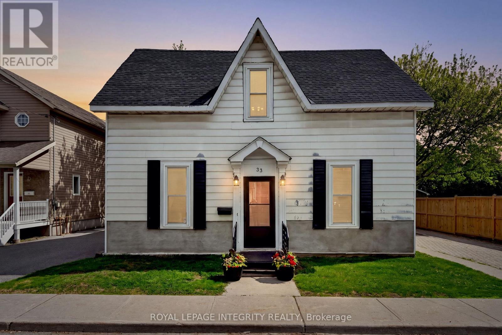 33 ROCHESTER STREET, Carleton Place, Ontario