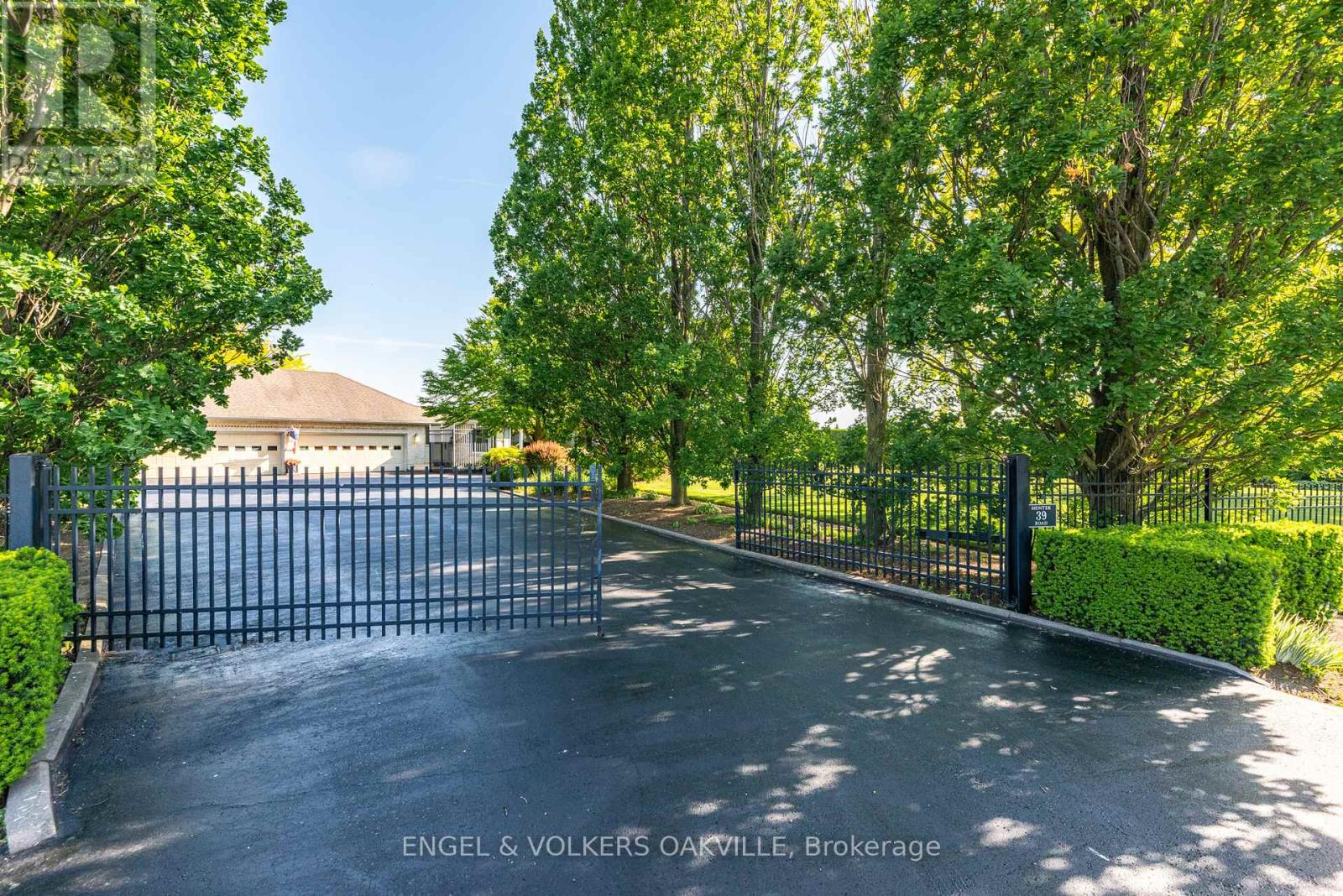 39 Hunter Road, Niagara-On-The-Lake, Ontario  L0S 1J0 - Photo 3 - X13414526