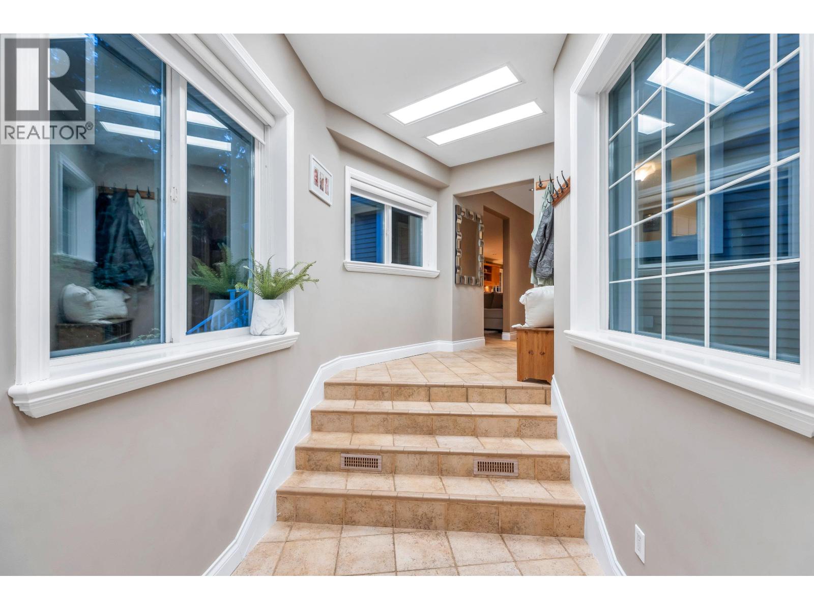 12595 266 Street, Maple Ridge, British Columbia  V2W 1C9 - Photo 16 - R3132342