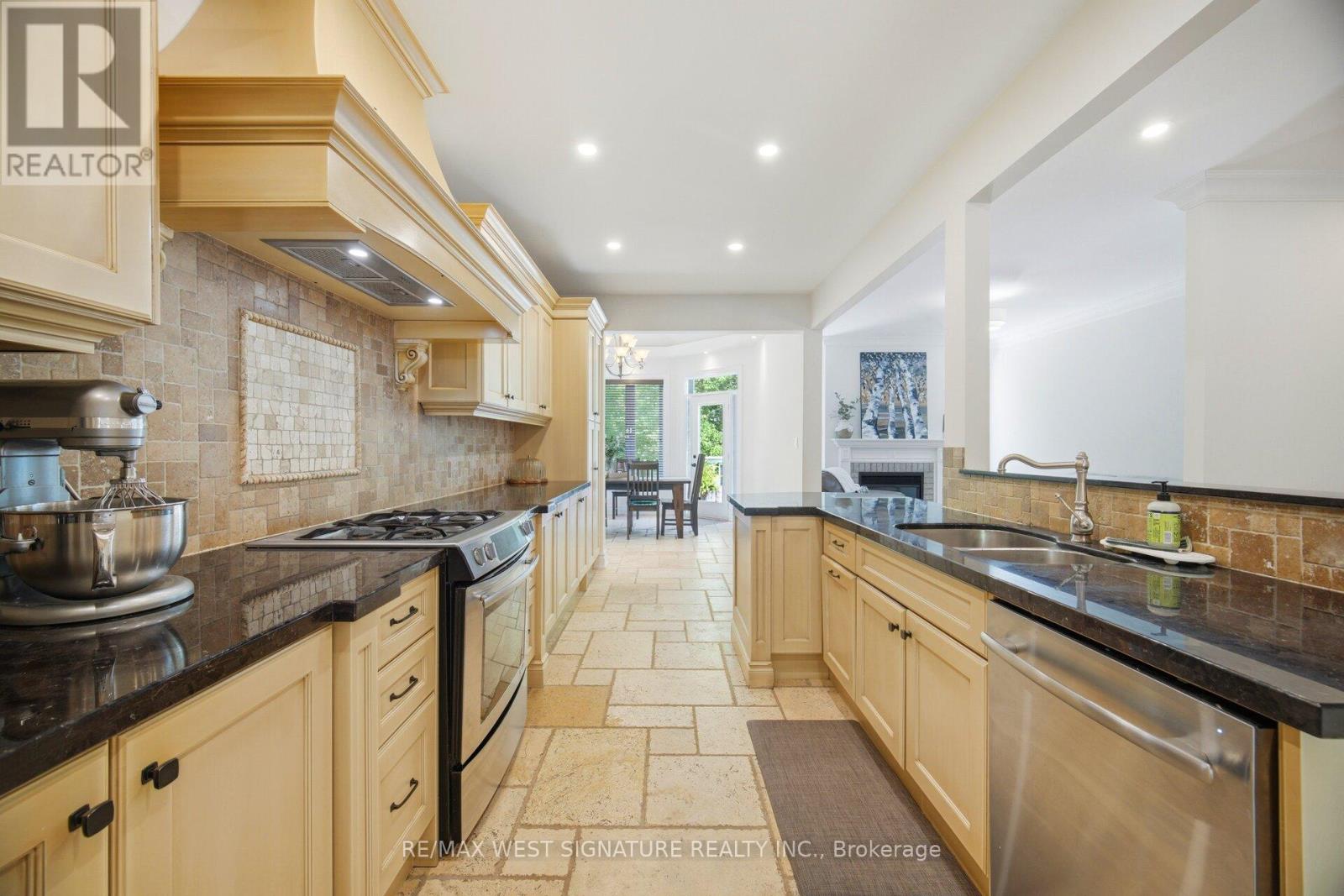 29 Willard Hunt Crescent, King, Ontario  L0G 1N0 - Photo 11 - N13414020