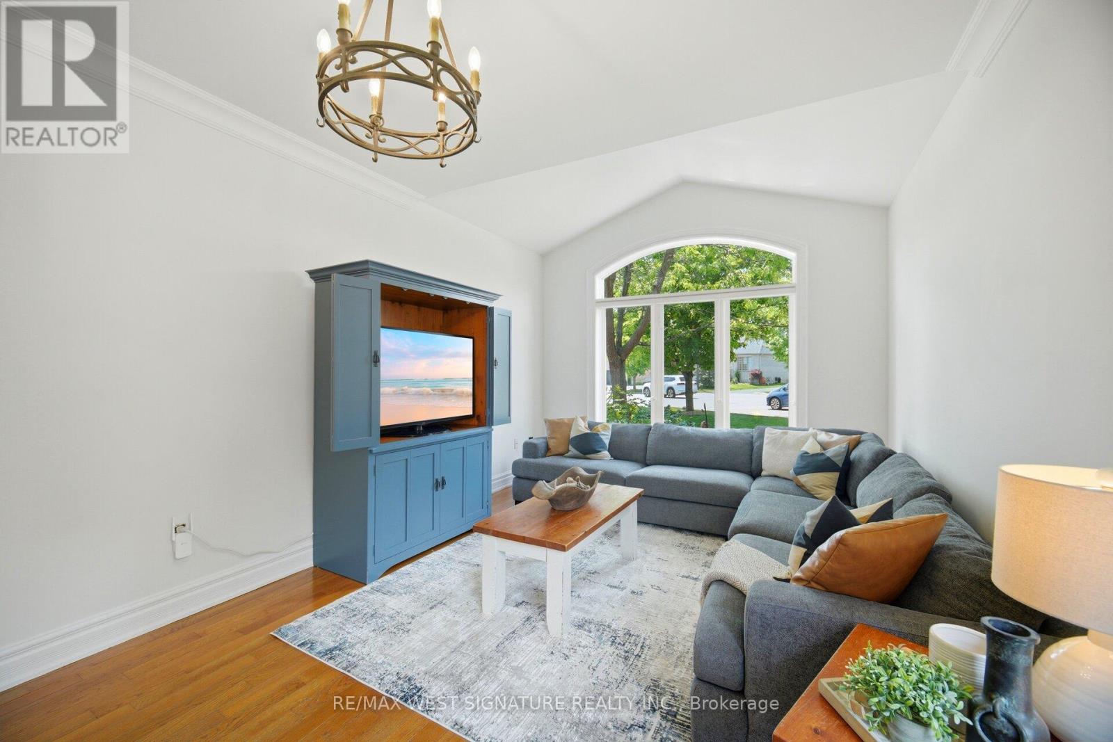 29 Willard Hunt Crescent, King, Ontario  L0G 1N0 - Photo 6 - N13414020