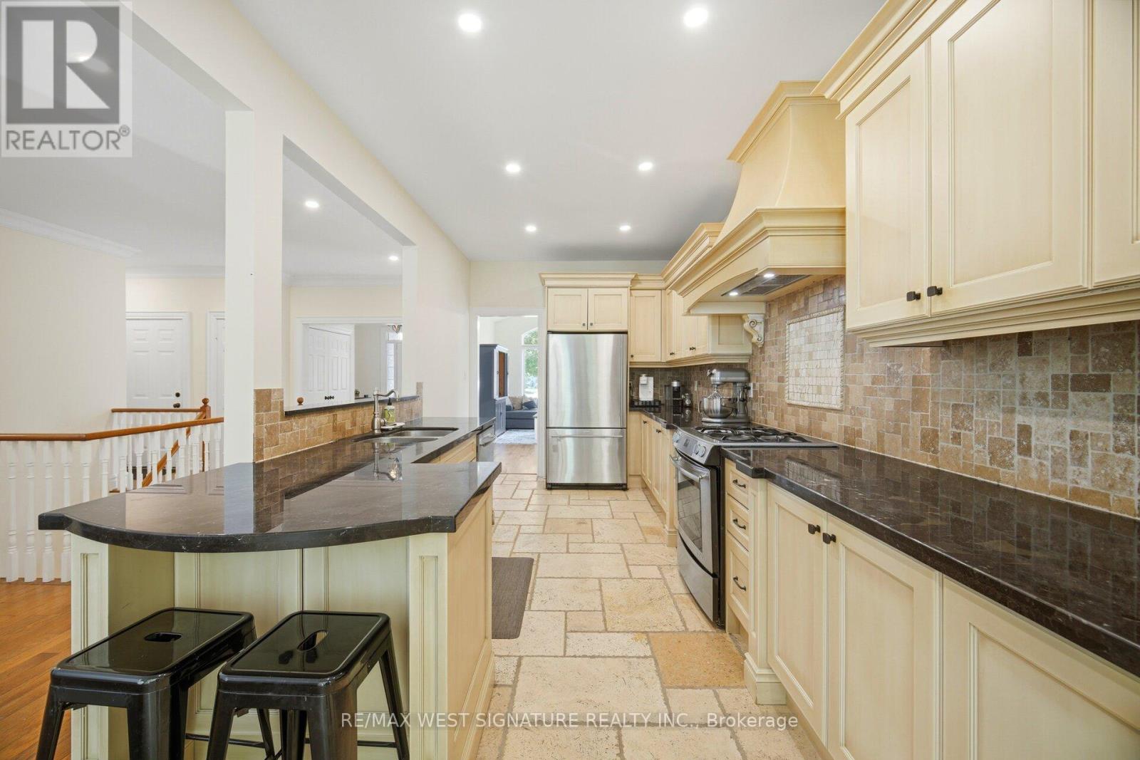 29 Willard Hunt Crescent, King, Ontario  L0G 1N0 - Photo 8 - N13414020