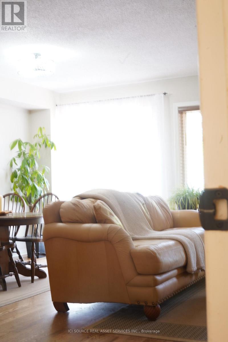 11 Great Oak Private, Ottawa, Ontario  K1G 6P7 - Photo 11 - X13071470