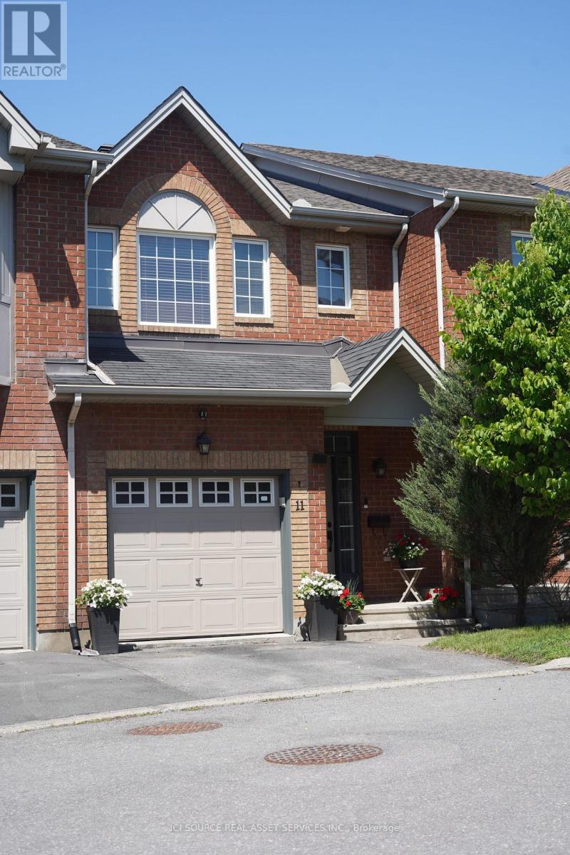 11 Great Oak Private, Ottawa, Ontario  K1G 6P7 - Photo 2 - X13071470