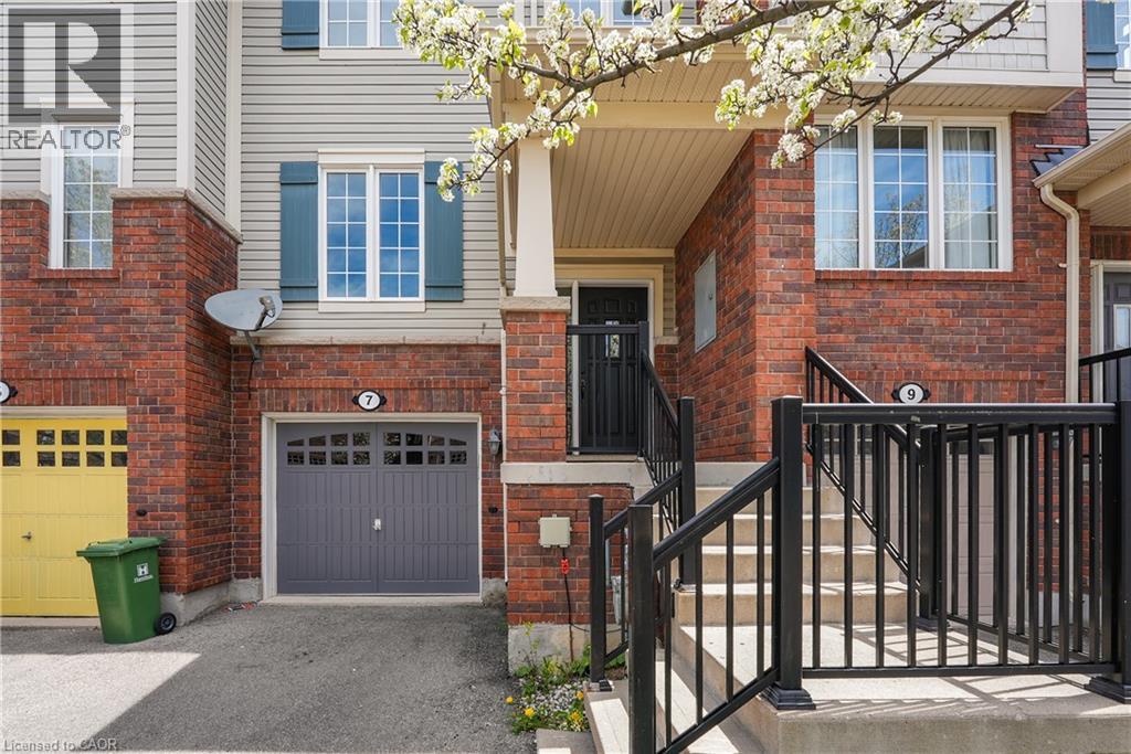 7 Hepworth Crescent, Ancaster, Ontario  L9K 0C4 - Photo 3 - 40832578