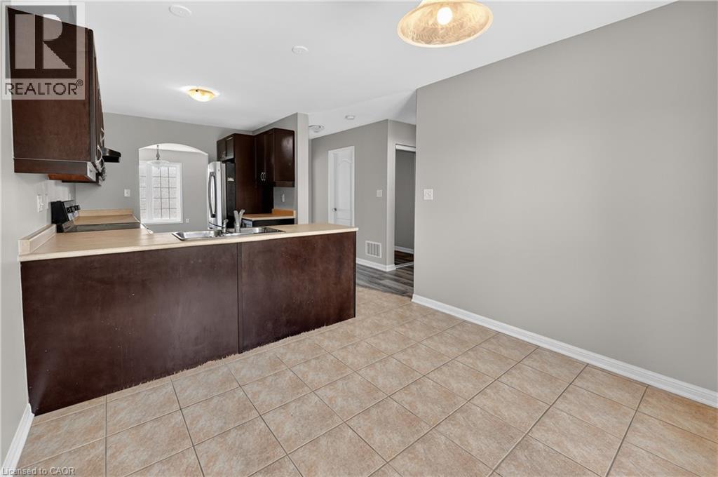 7 Hepworth Crescent, Ancaster, Ontario  L9K 0C4 - Photo 9 - 40832578