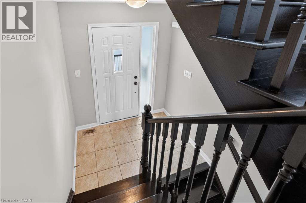 7 Hepworth Crescent, Ancaster, Ontario  L9K 0C4 - Photo 4 - 40832578
