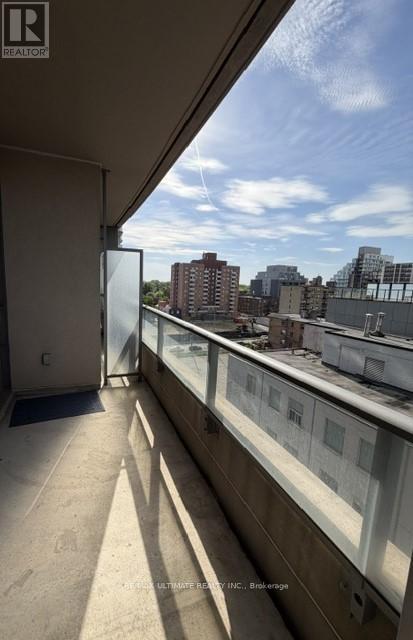 605 - 500 St Clair Avenue W, Toronto, Ontario  M6C 1A8 - Photo 12 - C13113292