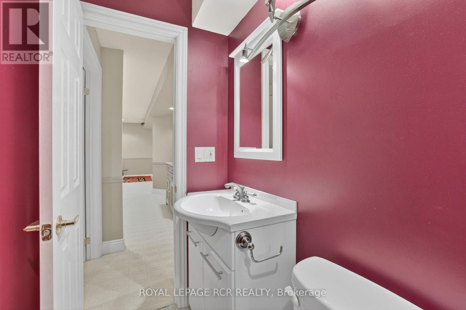 2-28 Reddington Drive, Caledon, Ontario L7E 0E4 - Photo 31 - W12904404