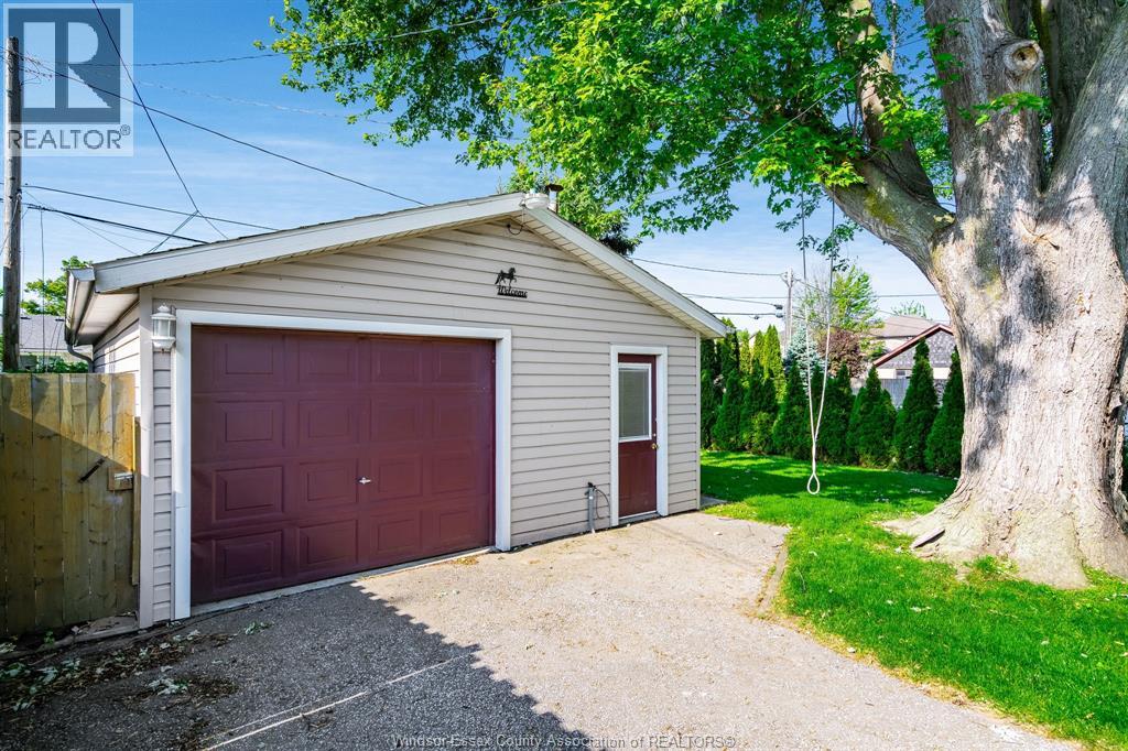 102 Marlborough Street East, Leamington, Ontario N8H 1X3 - Photo 37 - 26013444