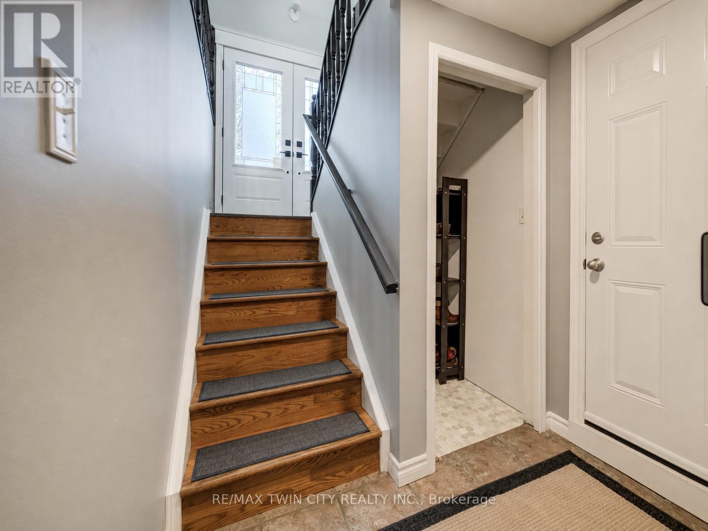 4 Ronald Road, Cambridge, Ontario  N1S 4N1 - Photo 25 - X13228902