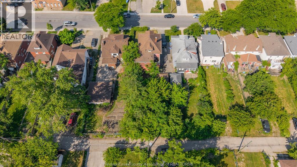 540 Campbell Avenue, Windsor, Ontario N9B 2H4 - Photo 11 - 26013203