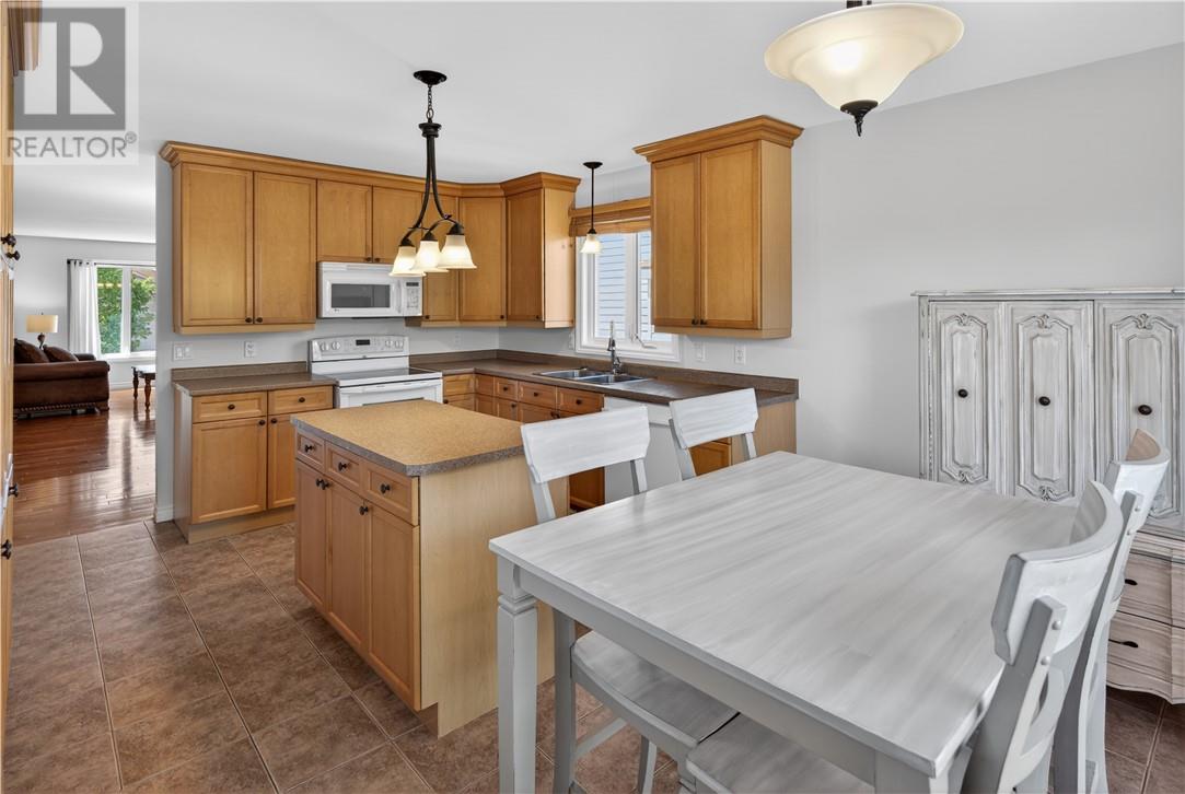 1604 Jeanne D'arc Street, Sudbury, Ontario  P3P 0A1 - Photo 6 - 2128375