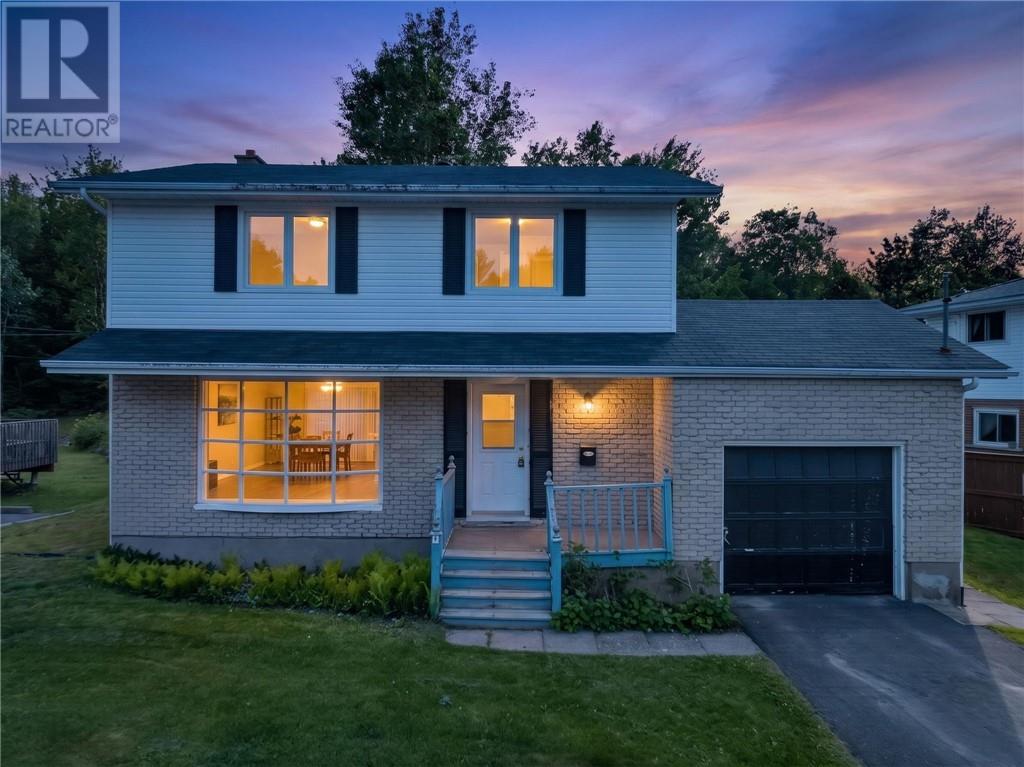 1819 Oriole Drive, Sudbury, Ontario  P3E 2W5 - Photo 2 - 2128289