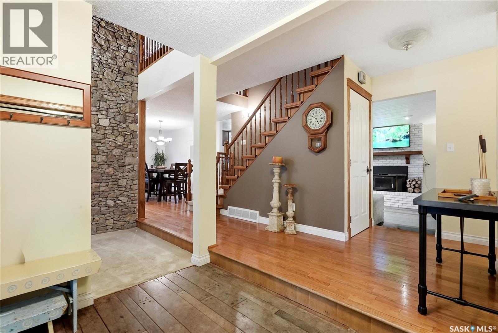 206 Willoughby Crescent, Saskatoon, Saskatchewan  S7H 4W7 - Photo 4 - SK038602
