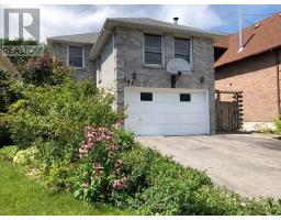141 RAVENSCROFT ROAD, Ajax, Ontario