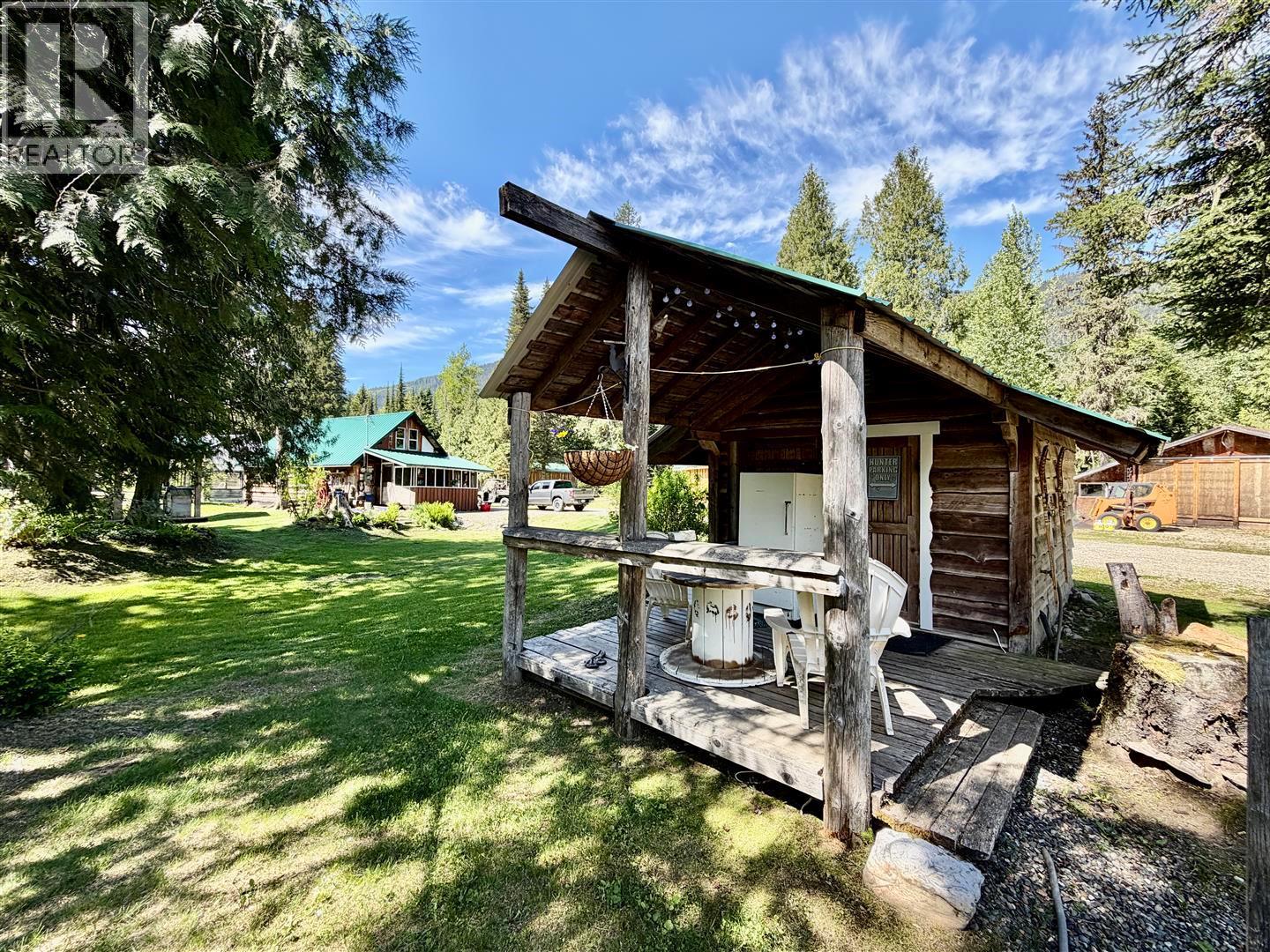 3769 Bone Creek Forest Service Road, Blue River, British Columbia  V0E 1J0 - Photo 36 - 10390617