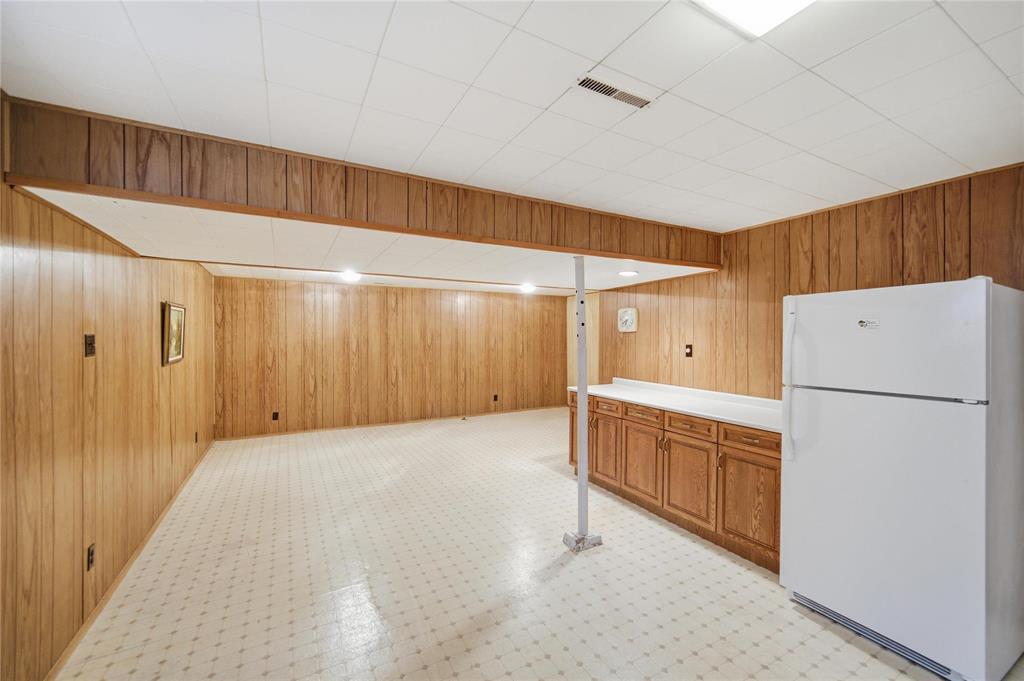 7 Greenwich Bay, Winnipeg, Manitoba R2J 1T5 - Photo 19 - 202612989