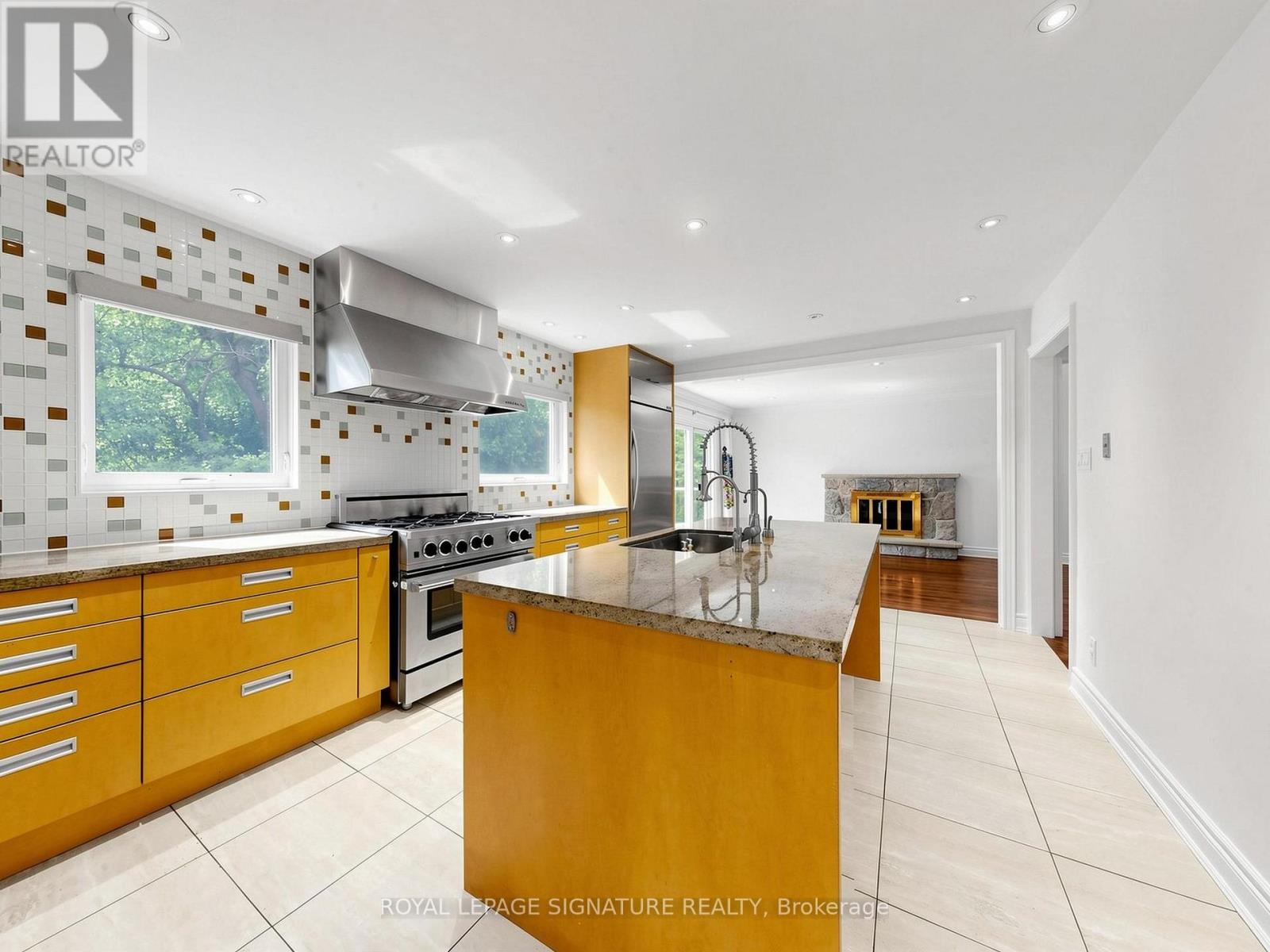 164 Banbury Road, Toronto, Ontario  M3B 2L8 - Photo 14 - C13414454