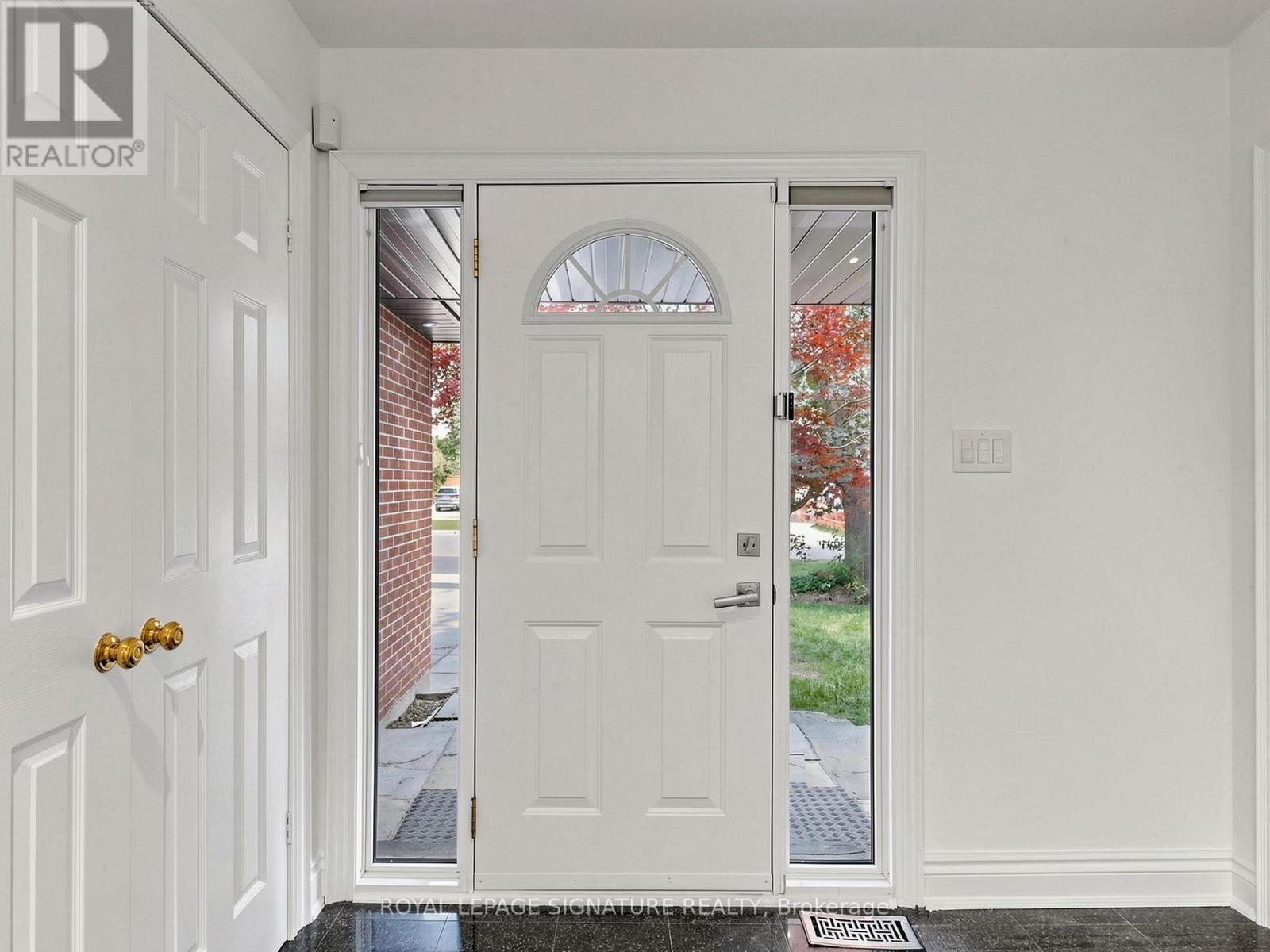 164 Banbury Road, Toronto, Ontario  M3B 2L8 - Photo 4 - C13414454