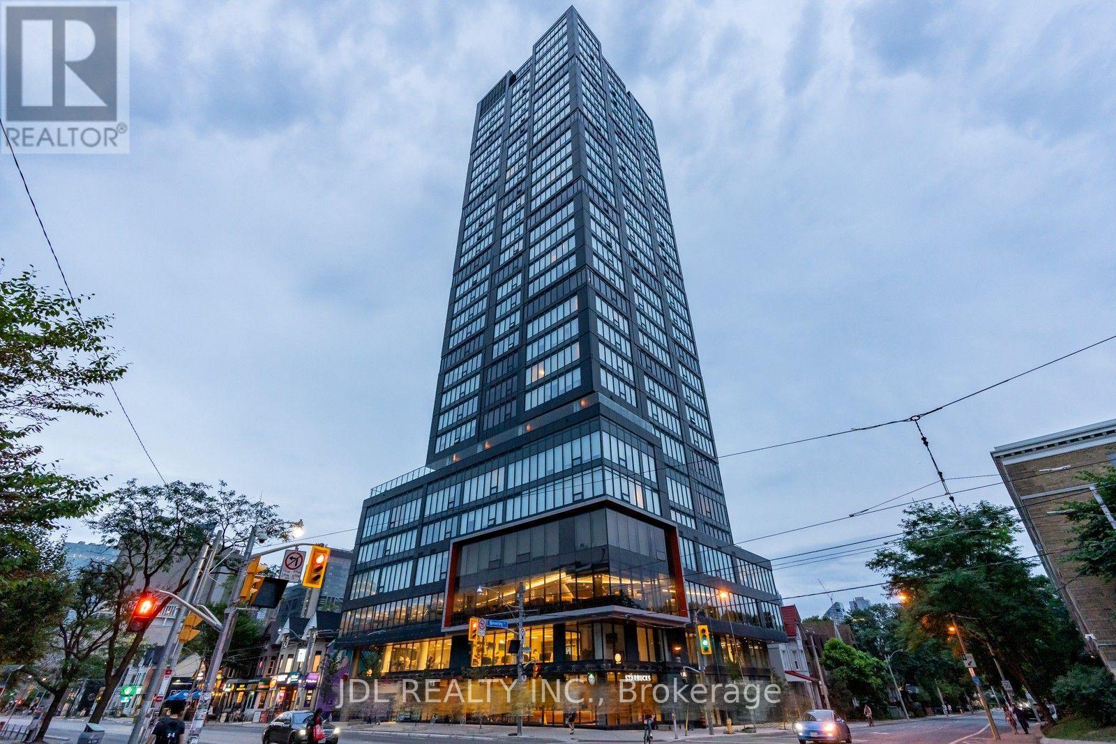 402 - 203 COLLEGE STREET, Toronto, Ontario