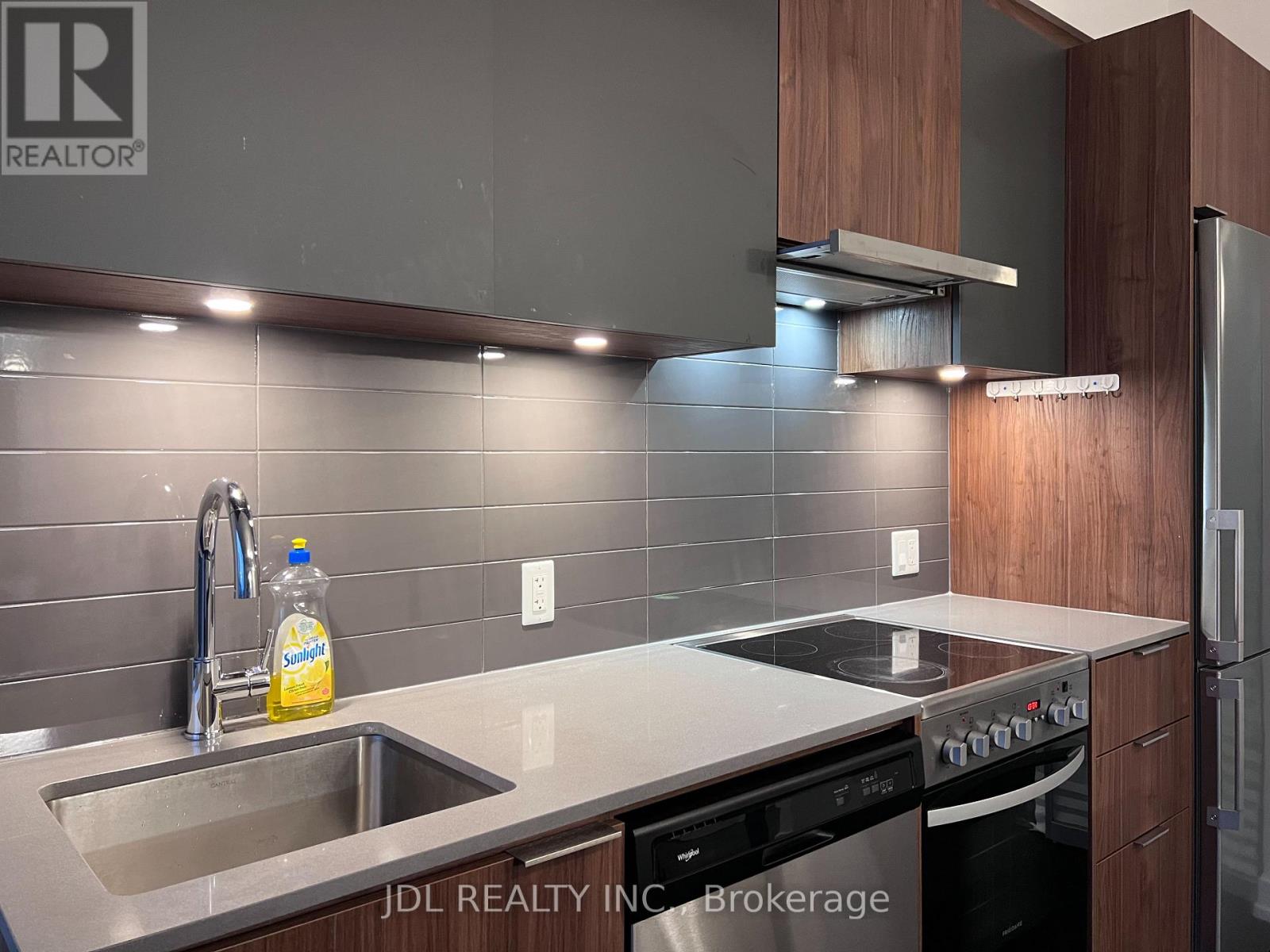 402 - 203 College Street, Toronto, Ontario  M5T 0C8 - Photo 11 - C13414496