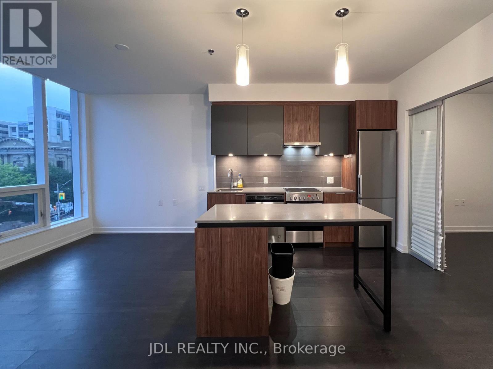 402 - 203 College Street, Toronto, Ontario  M5T 0C8 - Photo 17 - C13414496