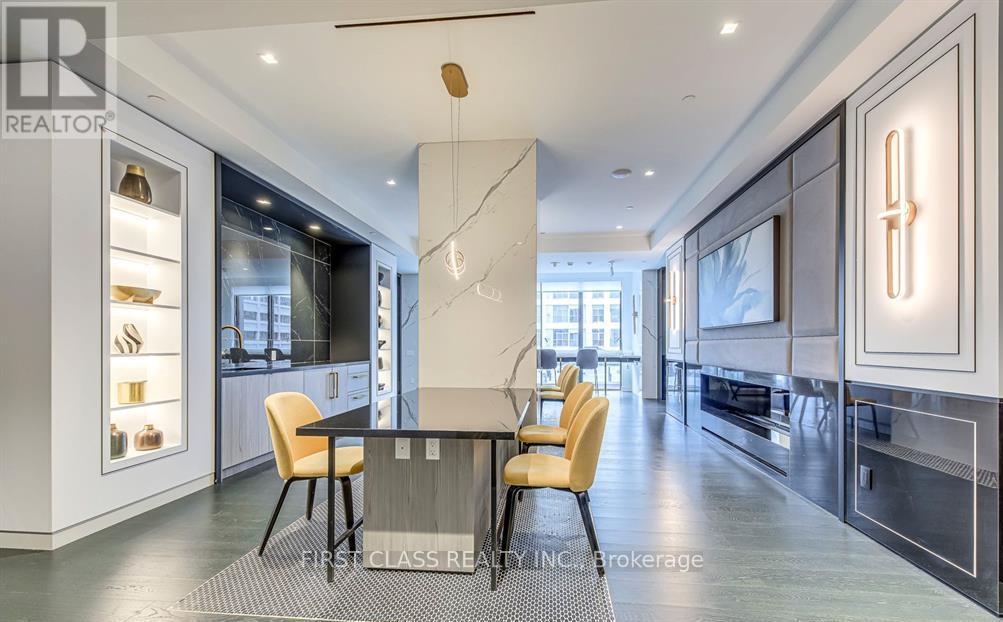 606 - 8 Wellesley Street W, Toronto, Ontario  M4Y 0J5 - Photo 11 - C13414502
