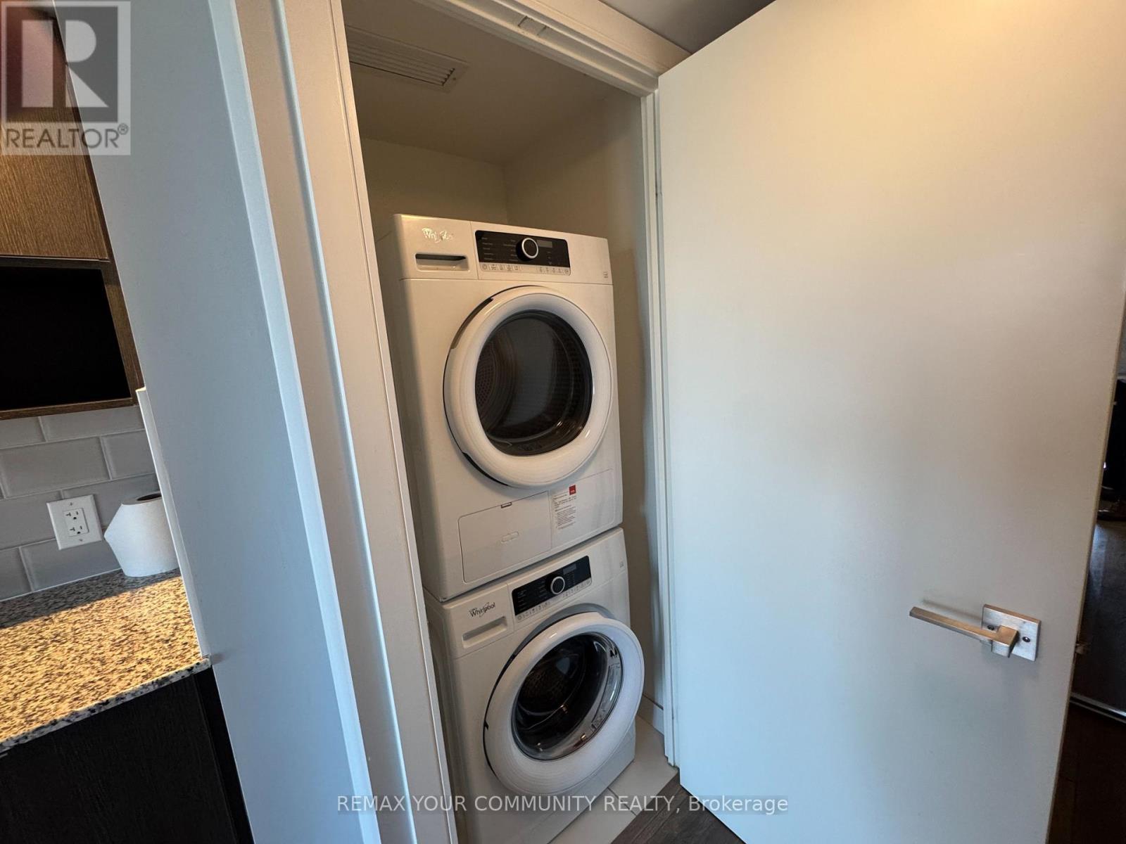 2307 - 89 Mcgill Street, Toronto, Ontario  M5B 0B1 - Photo 10 - C13414536