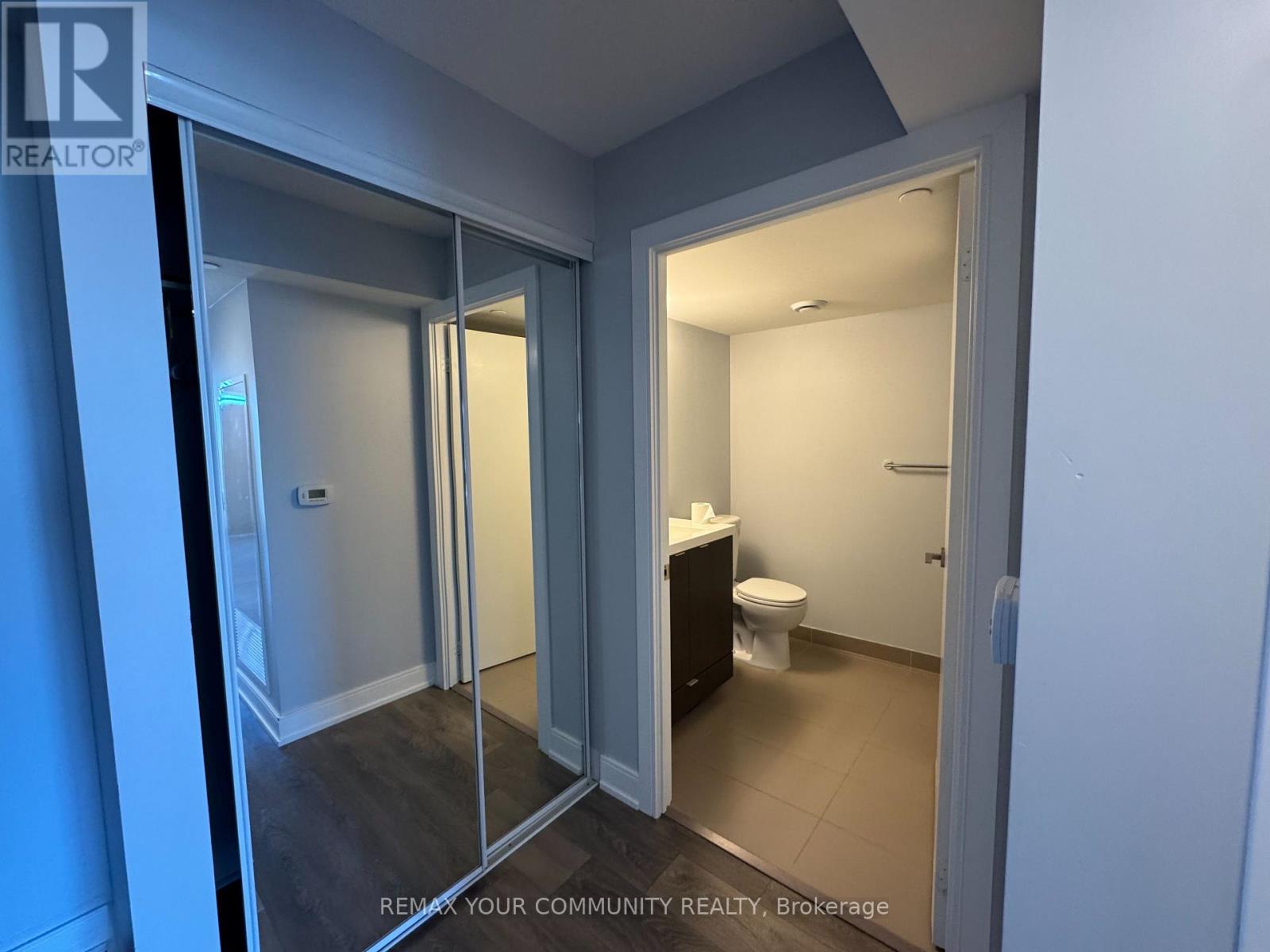 2307 - 89 Mcgill Street, Toronto, Ontario  M5B 0B1 - Photo 11 - C13414536