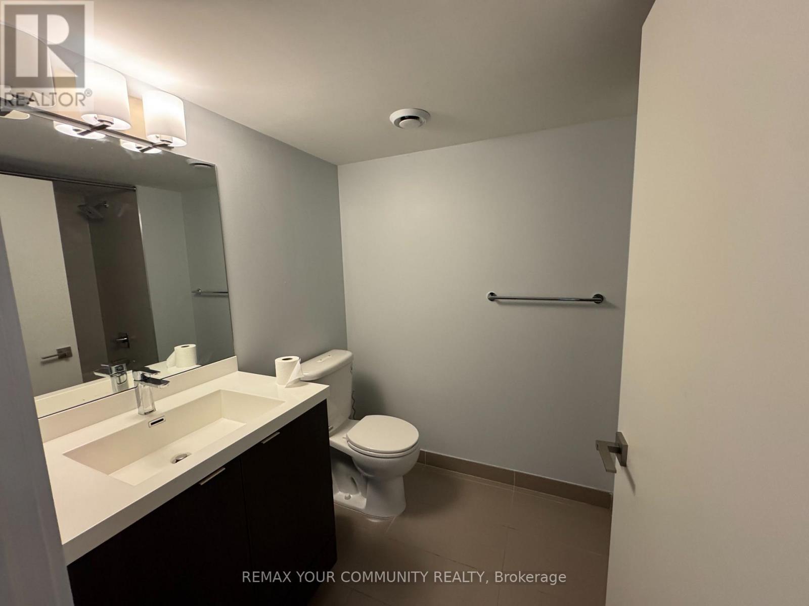 2307 - 89 Mcgill Street, Toronto, Ontario  M5B 0B1 - Photo 12 - C13414536