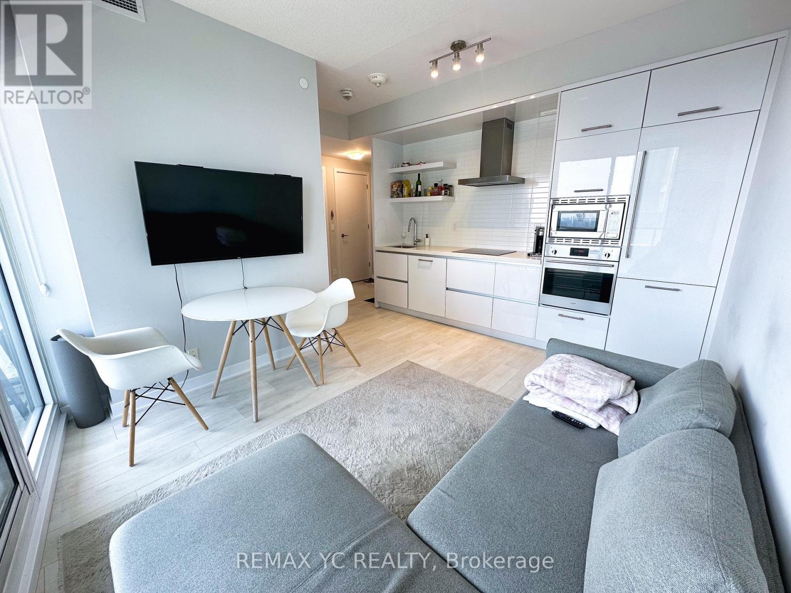 4607 - 2221 Yonge Street, Toronto, Ontario  M4S 0B8 - Photo 2 - C13414542