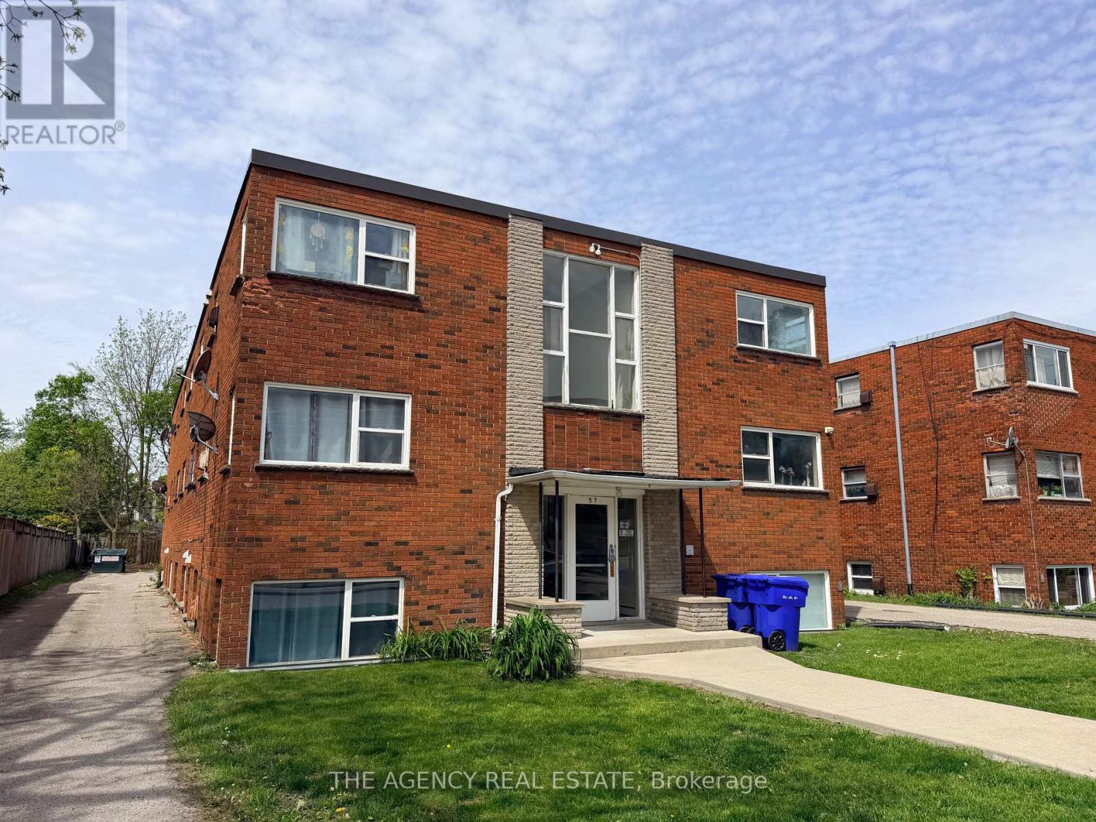 304 - 57 Oliver Street, London East, Ontario  N5Z 2E8 - Photo 1 - X13414670