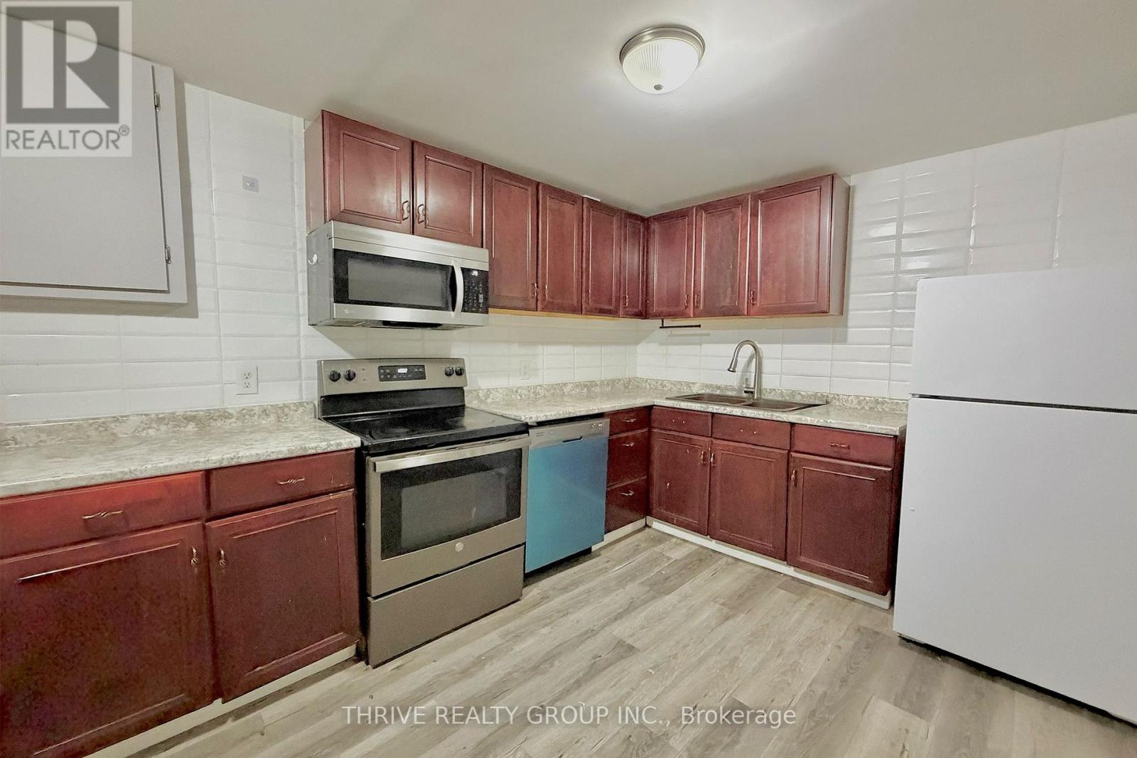 Lower - 727 Millbank Drive, London South, Ontario  N6E 1Y7 - Photo 4 - X13414902