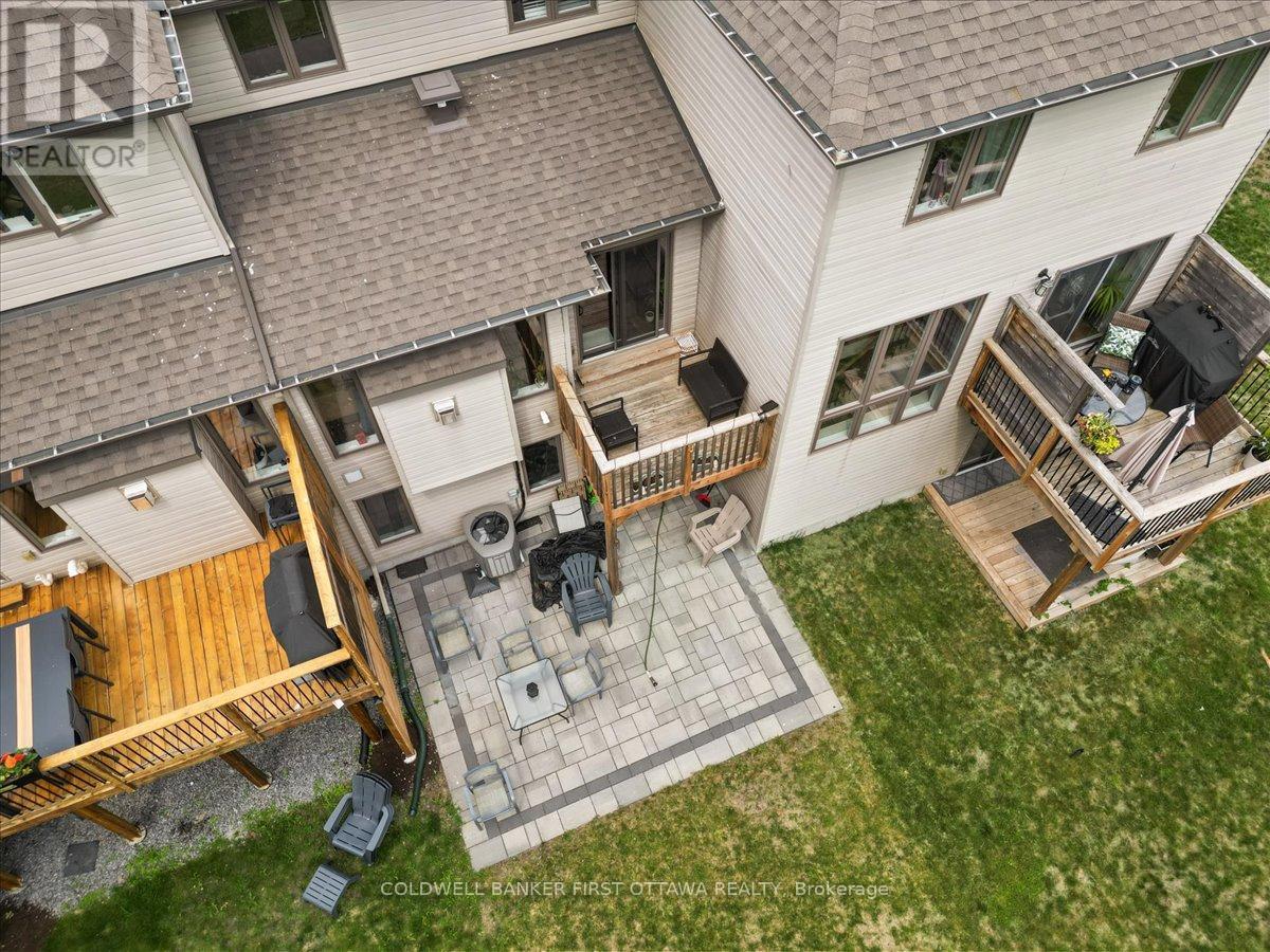 52 Porter Street, Ottawa, Ontario K2S 2L9 - Photo 3 - X13414604
