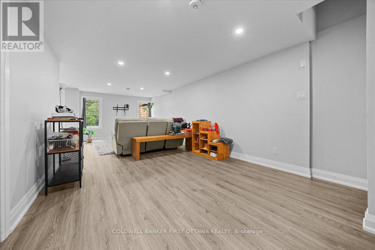 52 Porter Street, Ottawa, Ontario K2S 2L9 - Photo 31 - X13414604