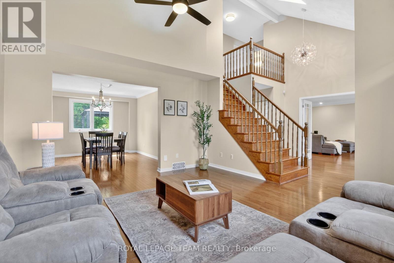 7116 Quinnfield Way, Ottawa, Ontario  K4P 1B6 - Photo 9 - X13414652