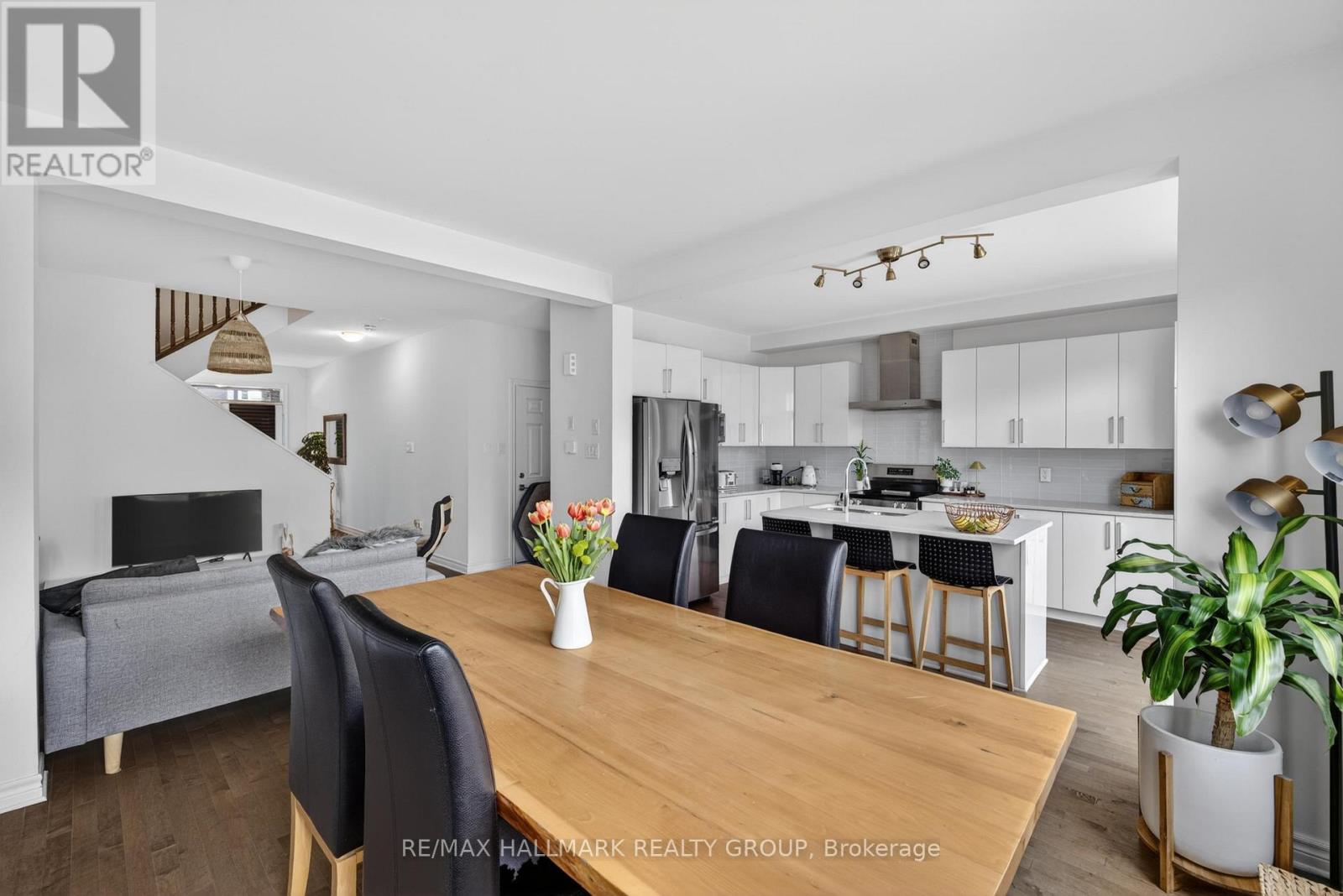 709 Samantha Eastop Avenue, Ottawa, Ontario  K2S 2A9 - Photo 7 - X13414754