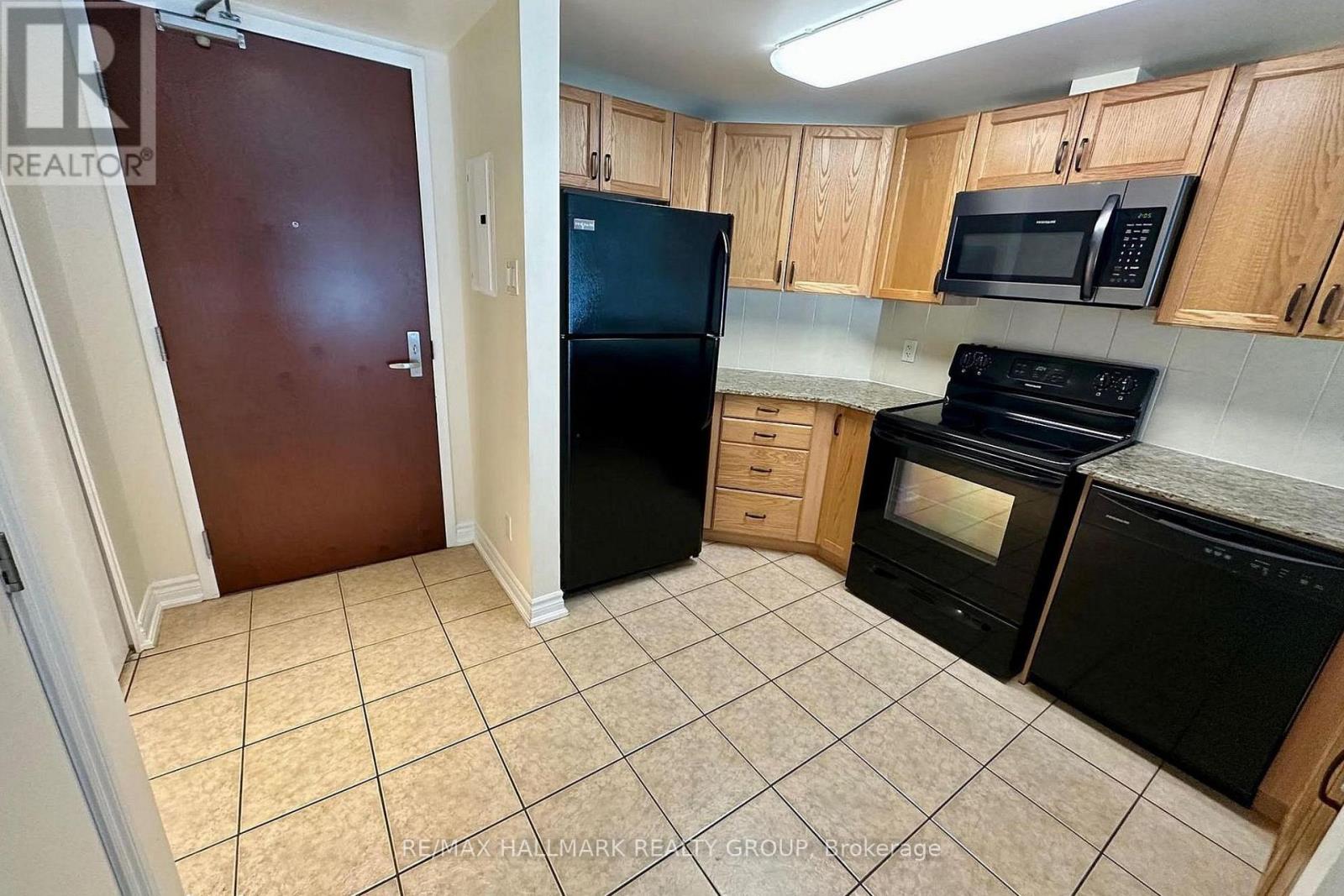 209 - 234 Rideau Street, Ottawa, Ontario  K1N 5X8 - Photo 3 - X13414830