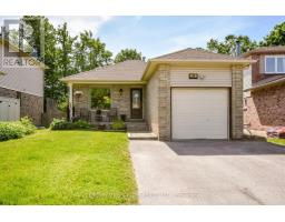 24 PAE DRIVE, Barrie, Ontario