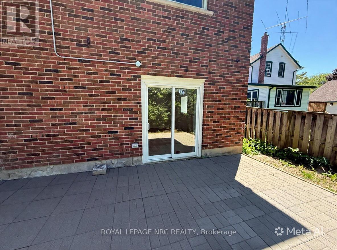 10 Dundas Crescent, St. Catharines, Ontario  L2T 1T3 - Photo 15 - X13414642