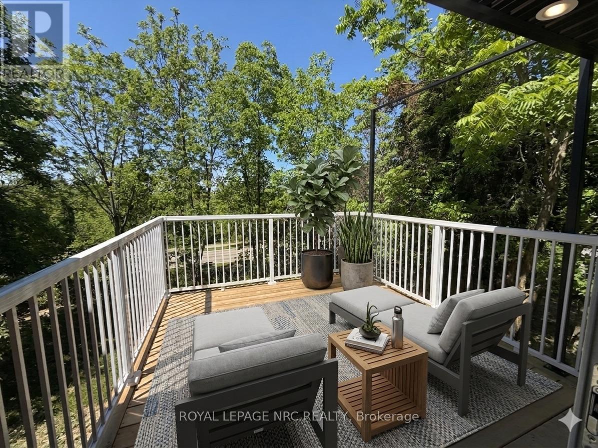 10 (Main Floor) Dundas Crescent, St. Catharines, Ontario  L2T 1T3 - Photo 20 - X13414662