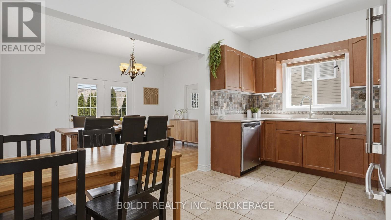 25 Summers Drive, Thorold, Ontario  L2V 5C4 - Photo 12 - X13414962