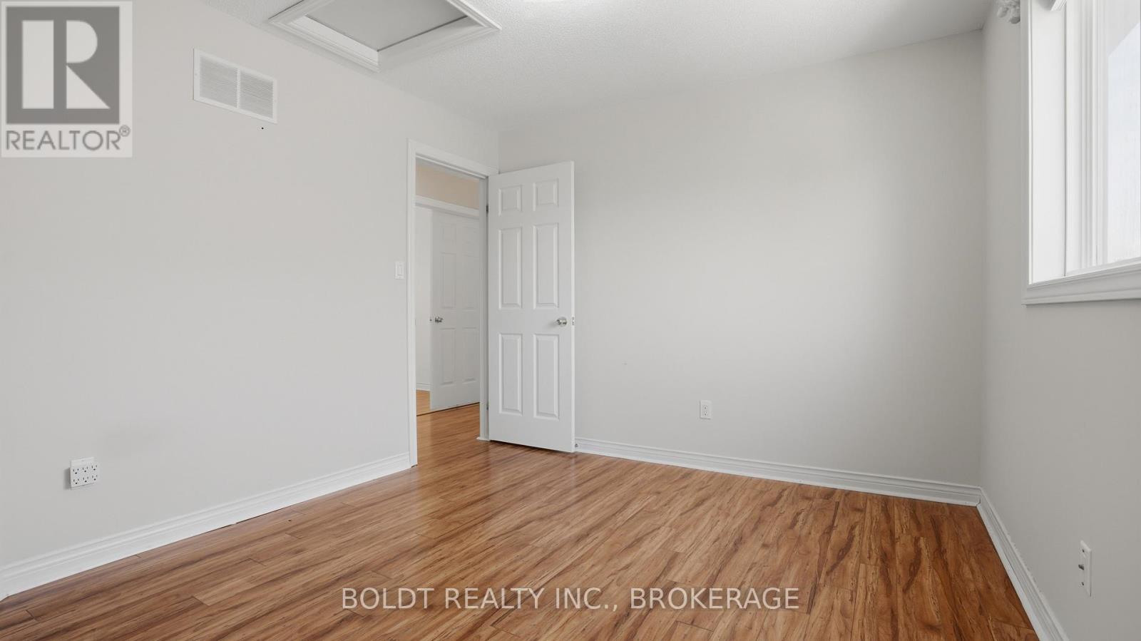 25 Summers Drive, Thorold, Ontario  L2V 5C4 - Photo 24 - X13414962