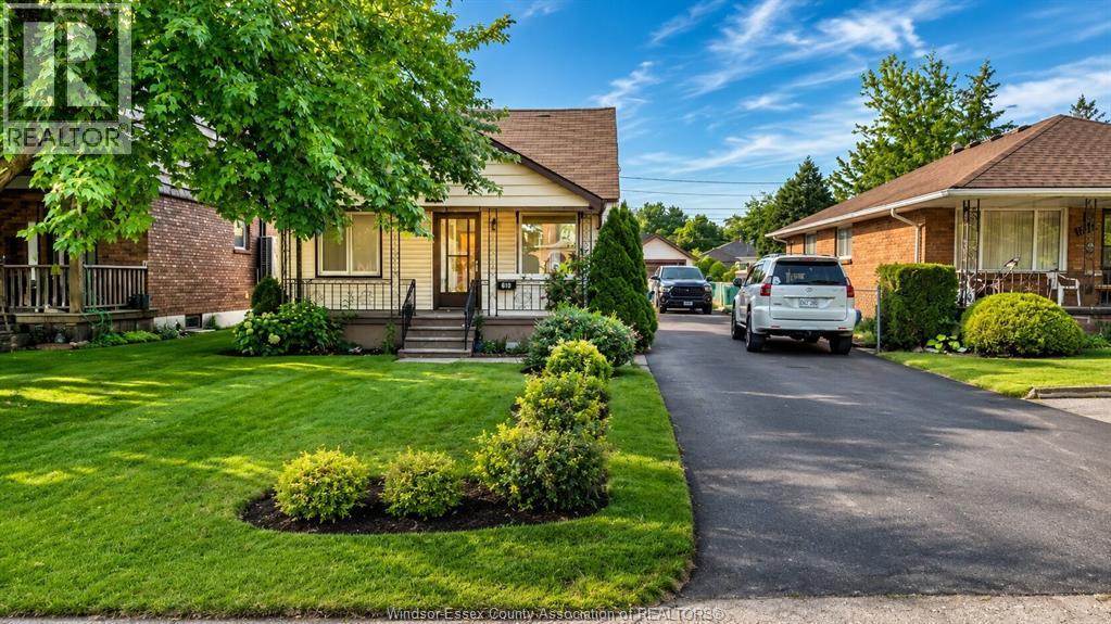 610 VANIER STREET, windsor, Ontario