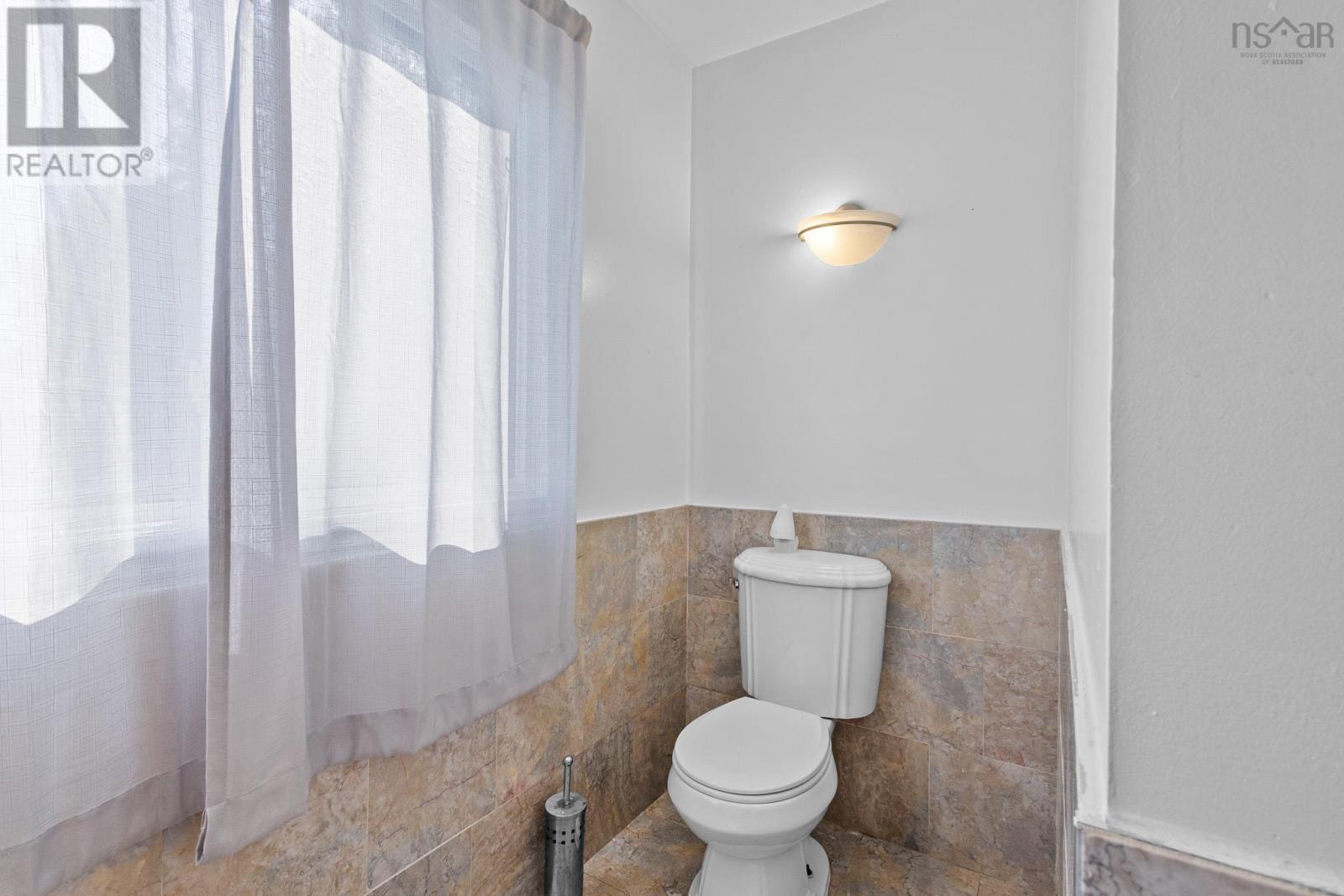 2883 Sackville Drive, Upper Sackville, Nova Scotia  B4E 3C4 - Photo 31 - 202613615