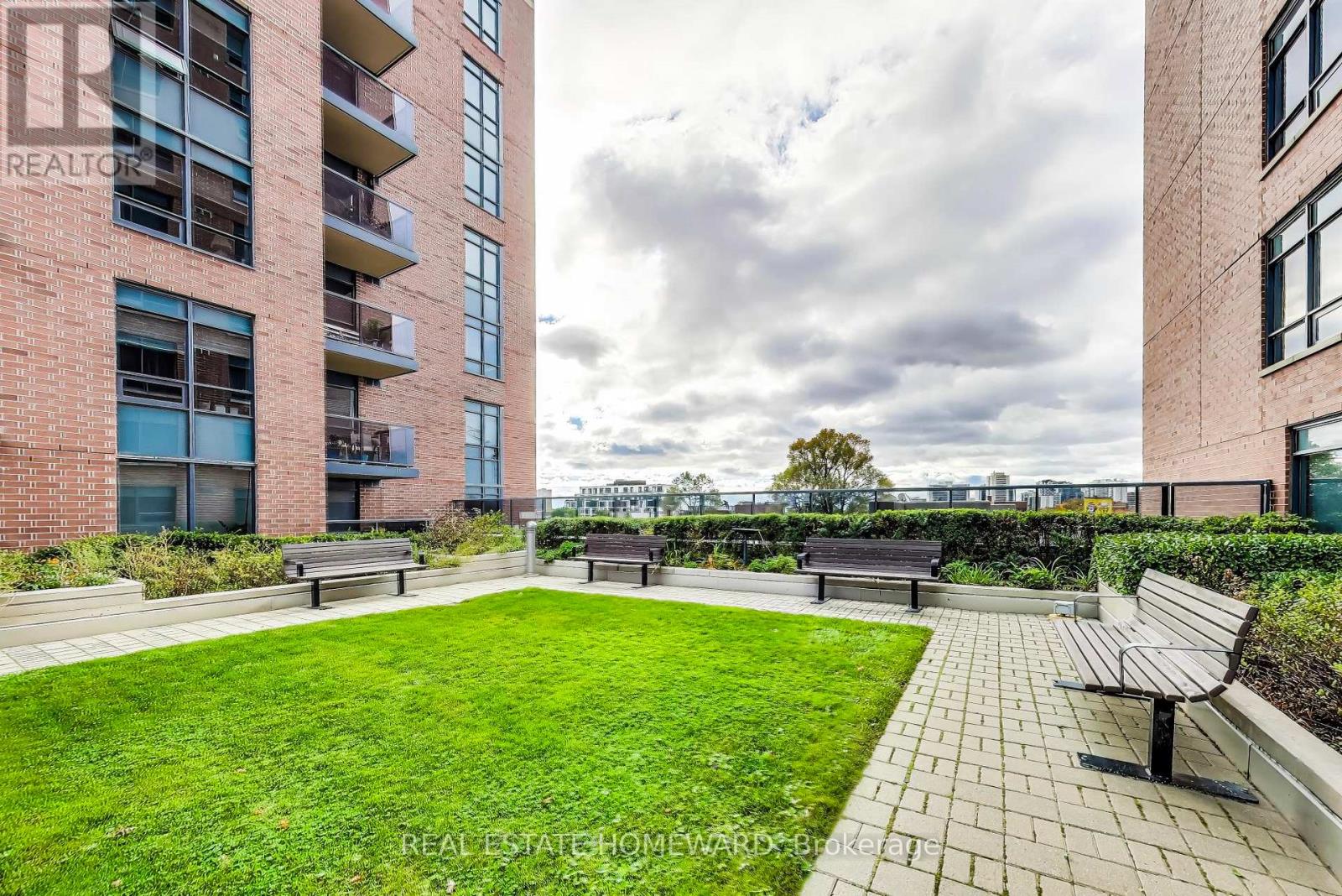 1315 - 60 Heintzman Street, Toronto, Ontario  M6P 5A1 - Photo 19 - W13414410