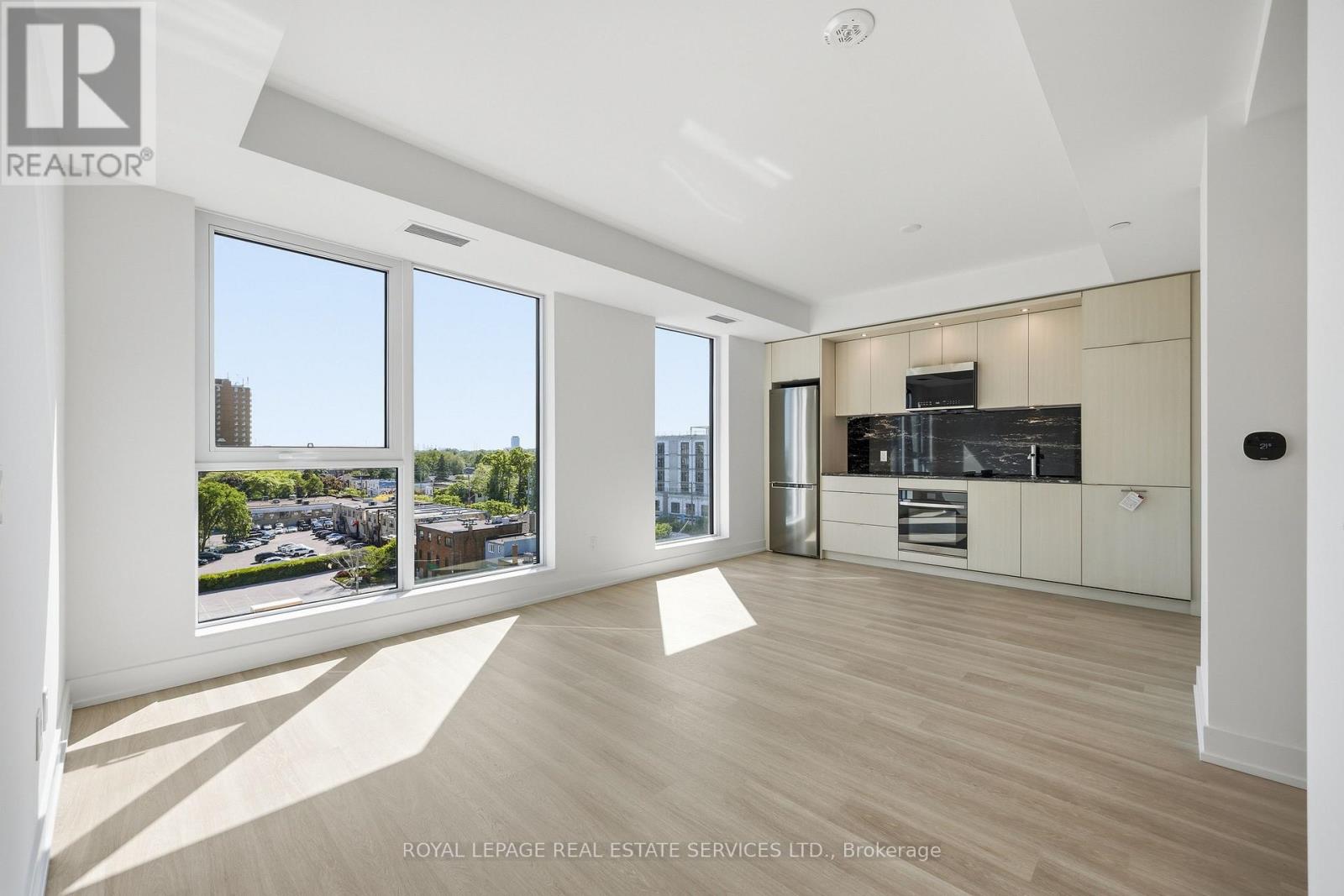 811 - 25 Cordova Avenue, Toronto, Ontario  M9A 0E5 - Photo 6 - W13414508