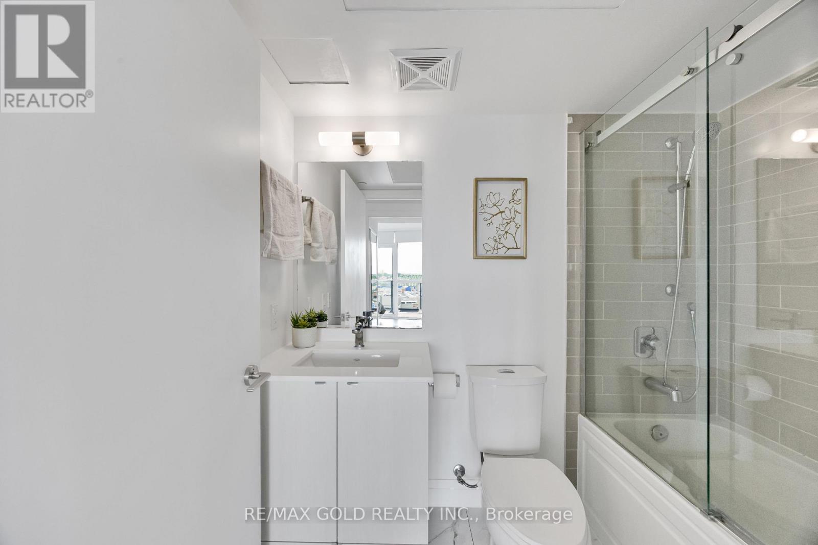 1305 - 1461 Lawrence Avenue W, Toronto, Ontario  M6L 0A6 - Photo 12 - W13414514