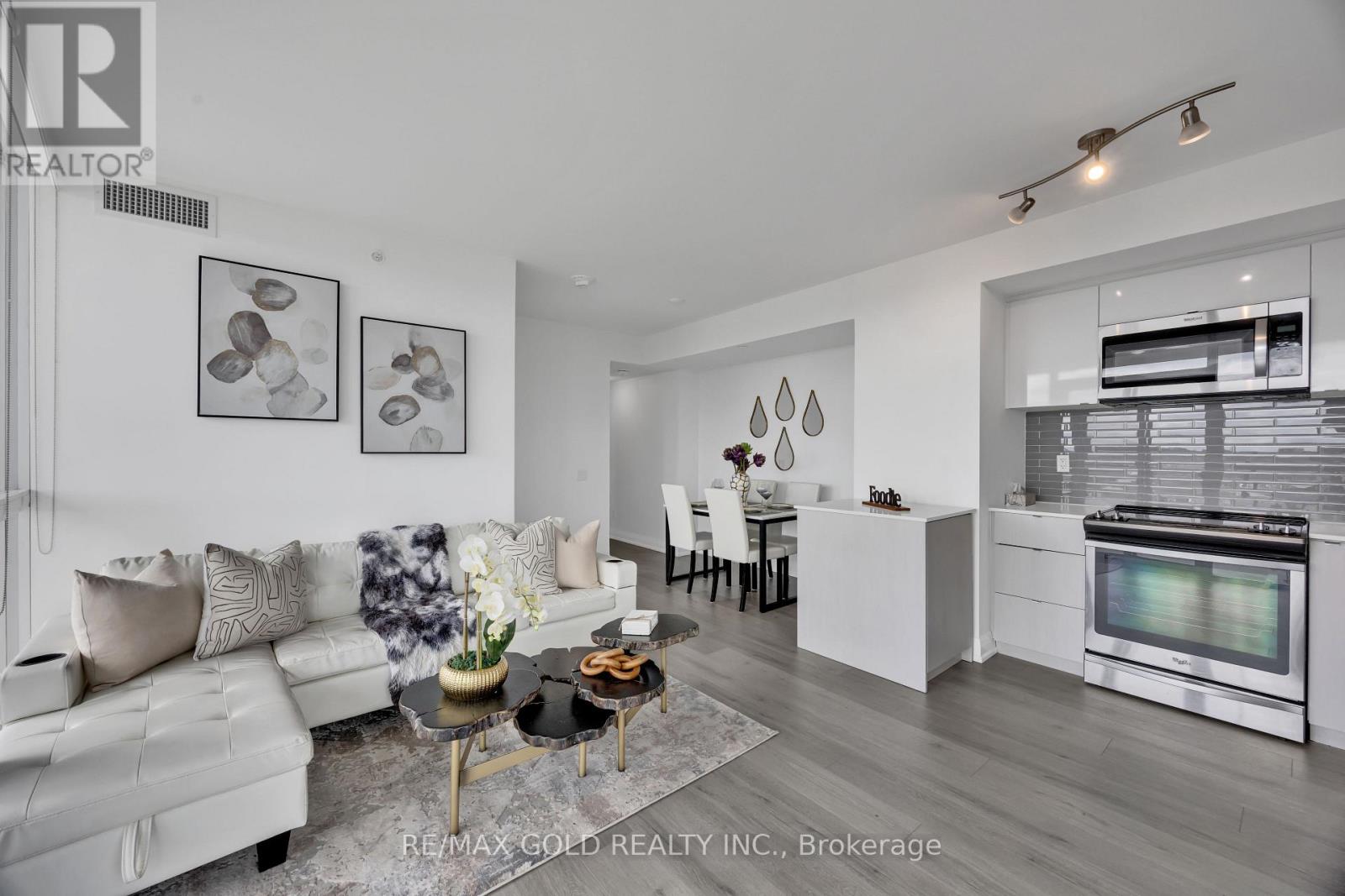 1305 - 1461 Lawrence Avenue W, Toronto, Ontario  M6L 0A6 - Photo 35 - W13414514